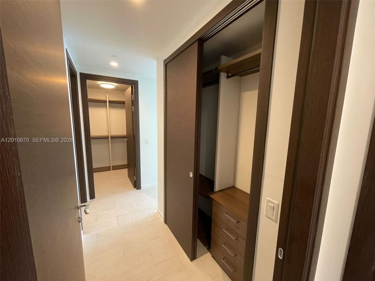 1000 Brickell Plaza , Unit 5908, Miami, FL 33131 Photo