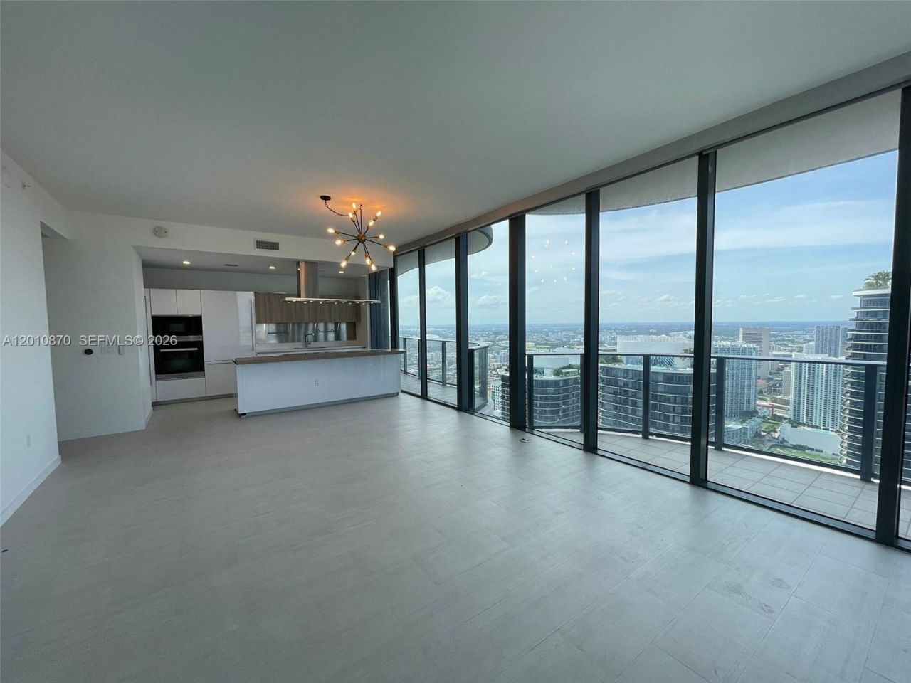 1000 Brickell Plaza , Unit 5908, Miami, FL 33131 Photo