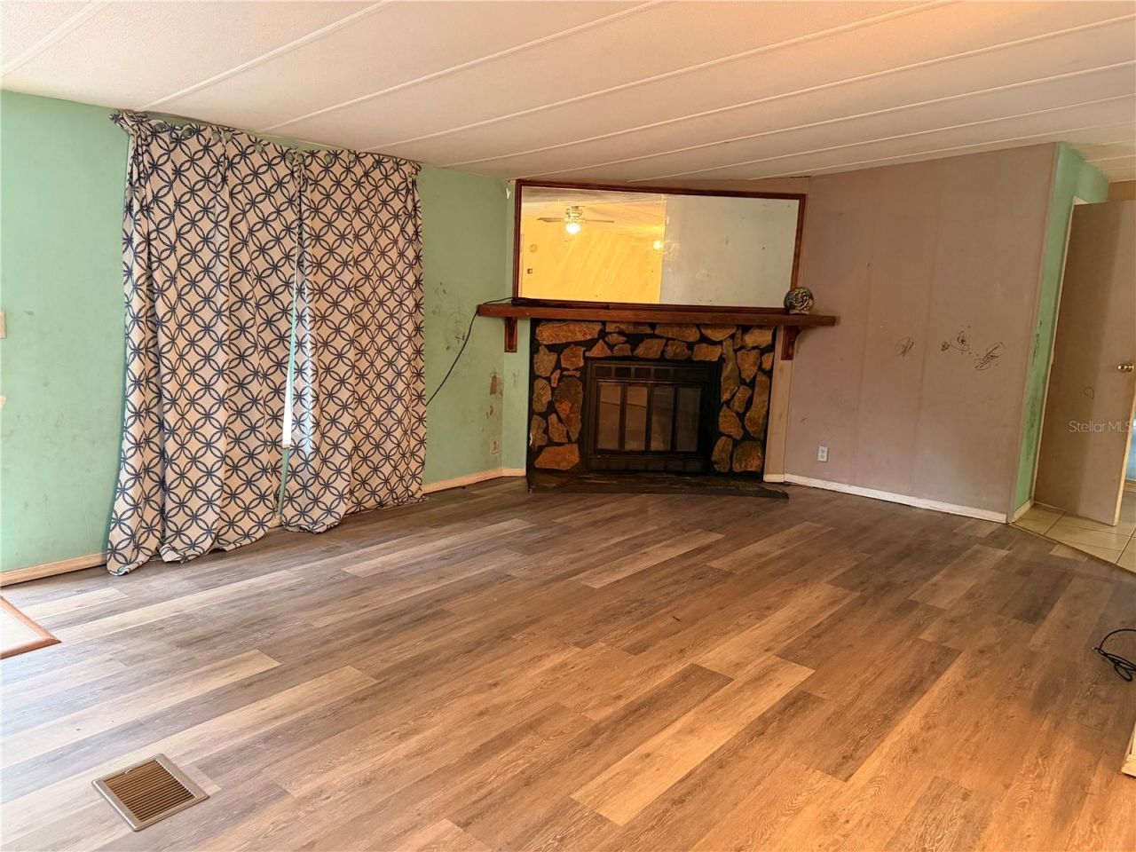 24021 Armadillo Road, Astor, FL 32102 Photo