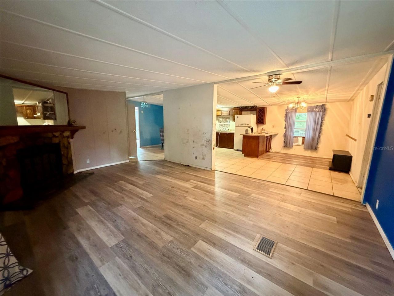24021 Armadillo Road, Astor, FL 32102 Photo