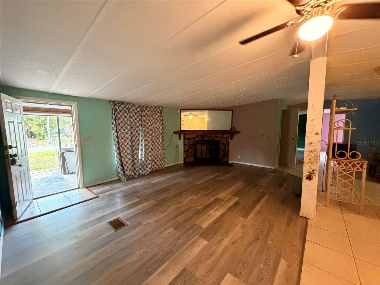 24021 Armadillo Road, Astor, FL 32102 Photo