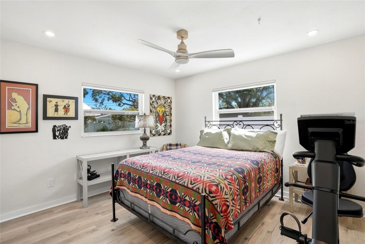743 43rd Avenue Ne, Saint Petersburg, FL 33703 Photo