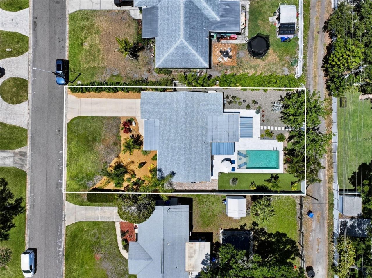 743 43rd Avenue Ne, Saint Petersburg, FL 33703 Photo