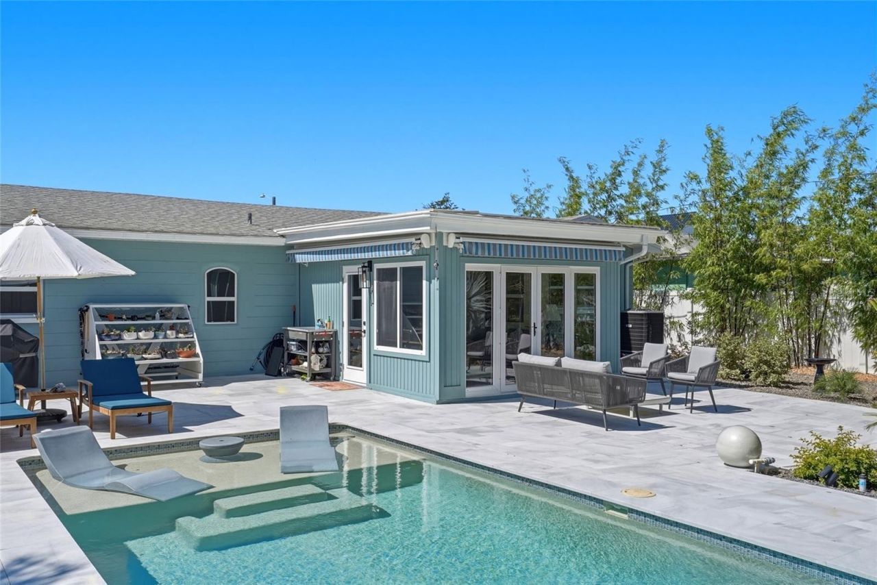 743 43rd Avenue Ne, Saint Petersburg, FL 33703 Photo