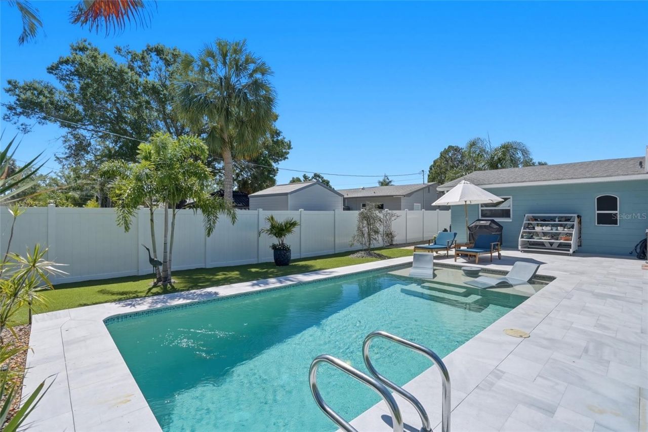 743 43rd Avenue Ne, Saint Petersburg, FL 33703 Photo