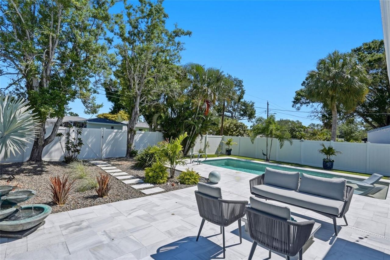 743 43rd Avenue Ne, Saint Petersburg, FL 33703 Photo