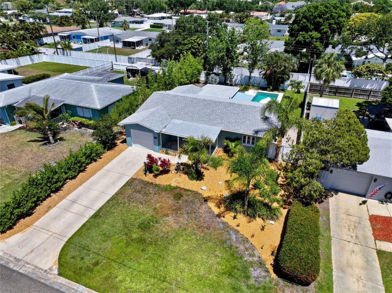 743 43rd Avenue Ne, Saint Petersburg, FL 33703 Photo