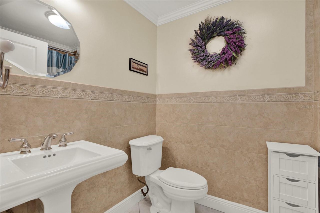 14725 Crown Drive , Largo, FL 33774 Photo