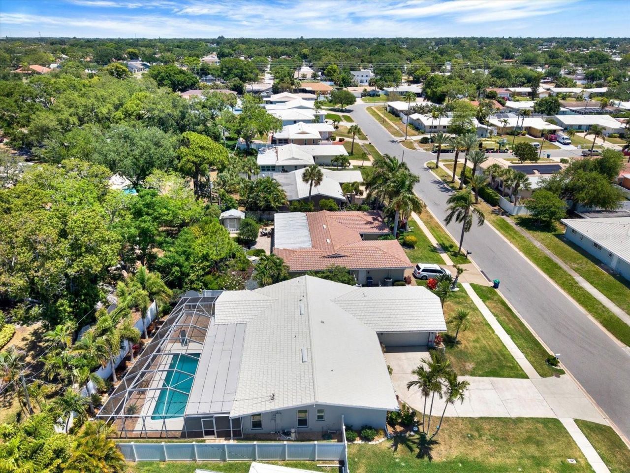 14725 Crown Drive , Largo, FL 33774 Photo