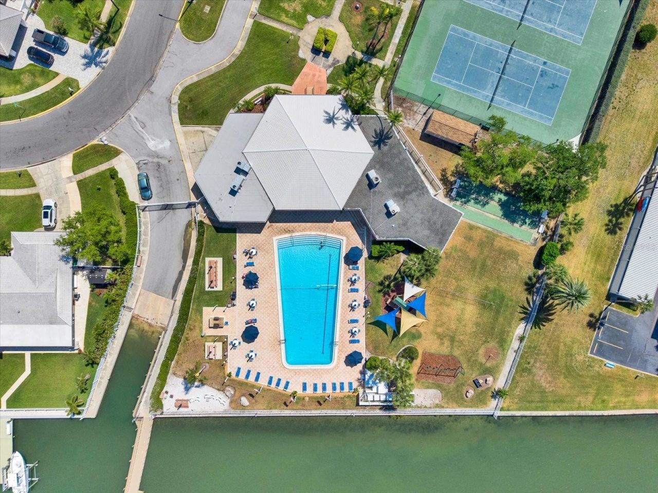 14725 Crown Drive , Largo, FL 33774 Photo