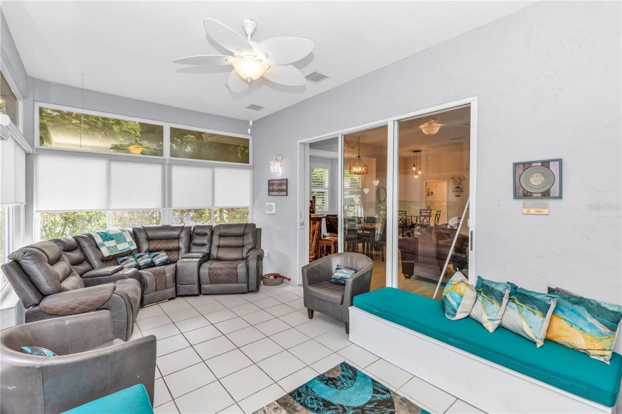 414 Fairlane Drive , Debary, FL 32713 Photo