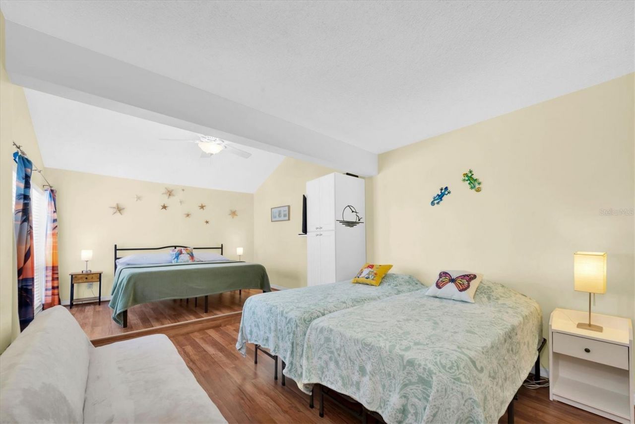 247 Rex Place , Unit H, Madeira Beach, FL 33708 Photo