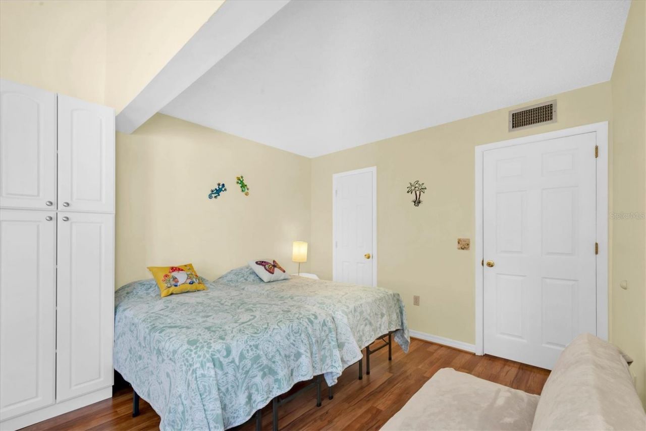 247 Rex Place , Unit H, Madeira Beach, FL 33708 Photo