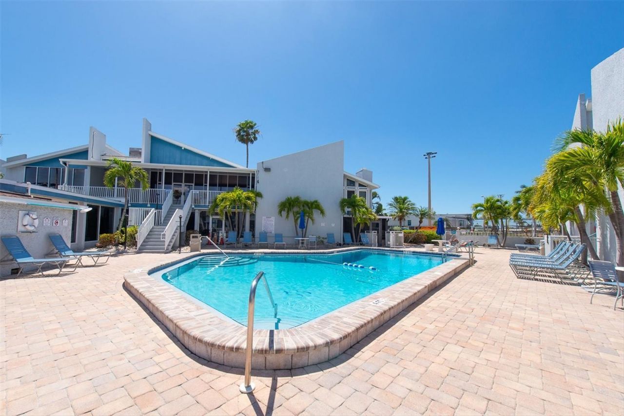 247 Rex Place , Unit H, Madeira Beach, FL 33708 Photo
