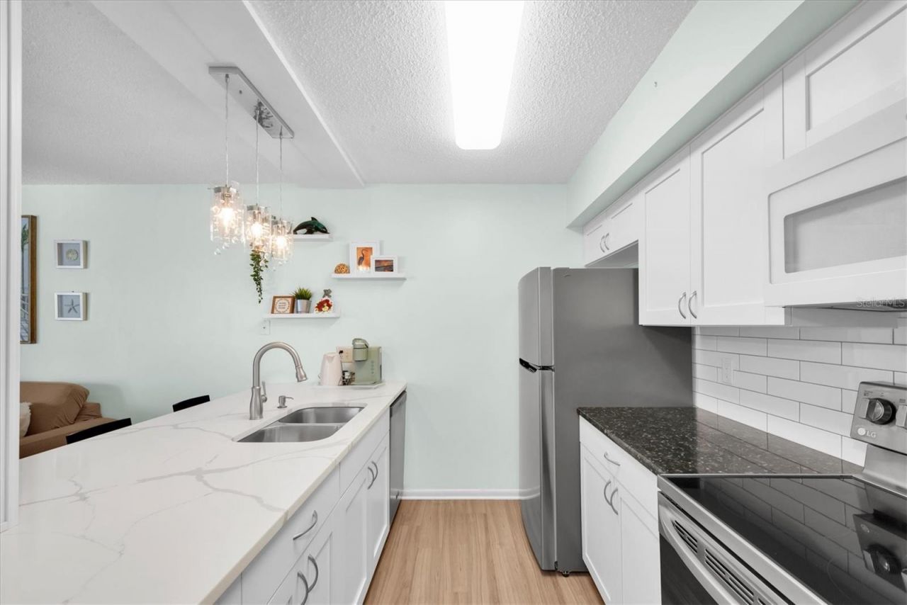 247 Rex Place , Unit H, Madeira Beach, FL 33708 Photo