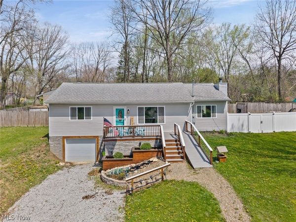 565 Perry Road , Tallmadge, OH 44278