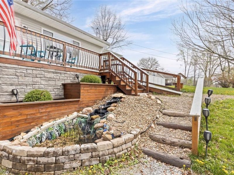 565 Perry Road, Tallmadge, OH 44278 Photo 6