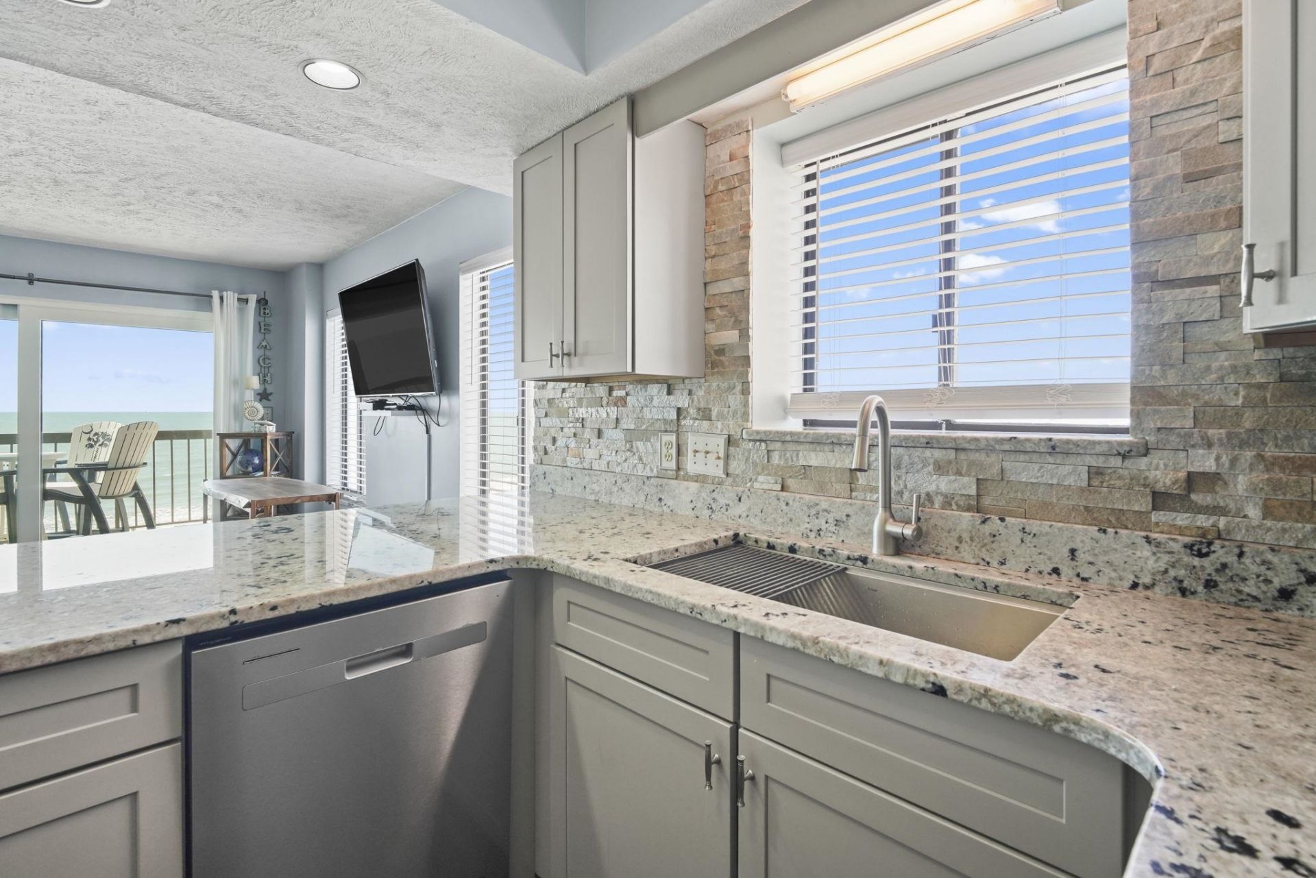 2609 S Ocean Blvd.  Photo 14