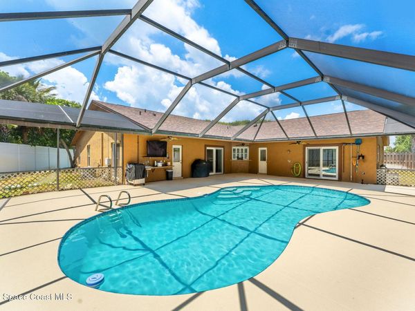 36 Mohican Way, Melbourne Beach, FL 32951