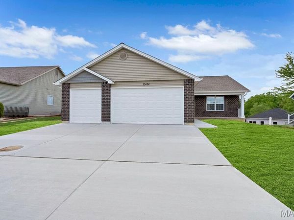 10454 Fairway Drive , Foristell, MO 63348
