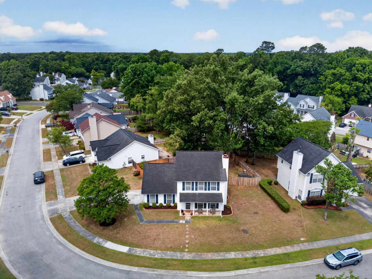 113 E Hartwick Lane Photo 43