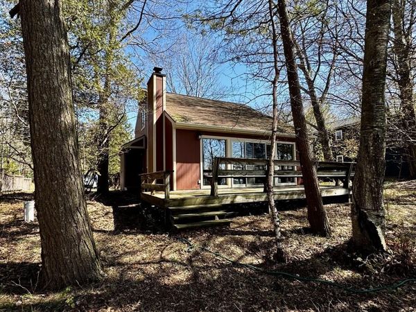 4667 N Lakeshore Drive, Mears, MI 49436