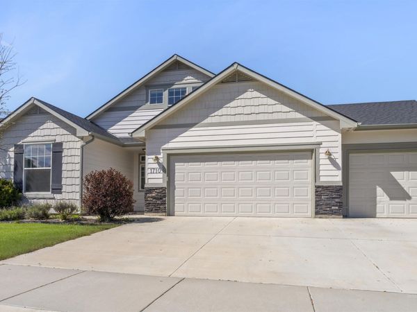 1710 W Henrys Fork Drive, Meridian, ID 83642