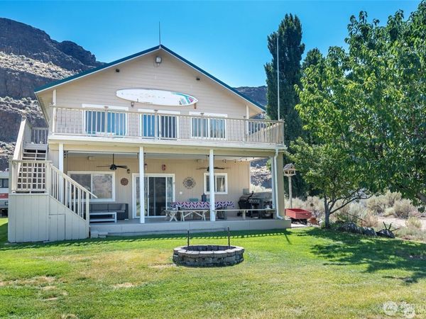 312 SW River Drive , Quincy, WA 98848