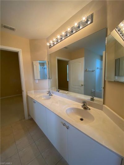 2677 Blue Cypress Lake Ct , Cape Coral, FL 33909 Photo