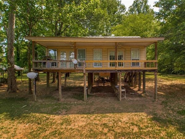 19247 PETERS BEND Road , Bogalusa, LA 70427
