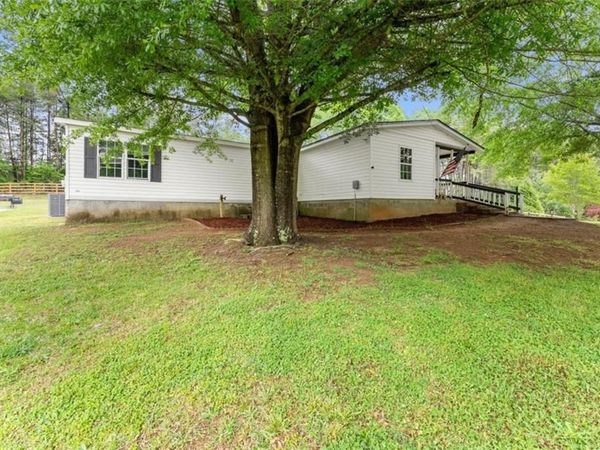 1533 Scenic Drive, Toccoa, GA 30577