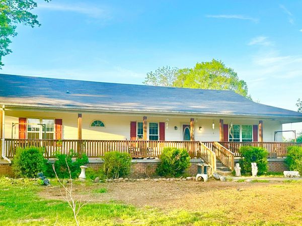 384 Coopertown Rd , Unionville, TN 37180