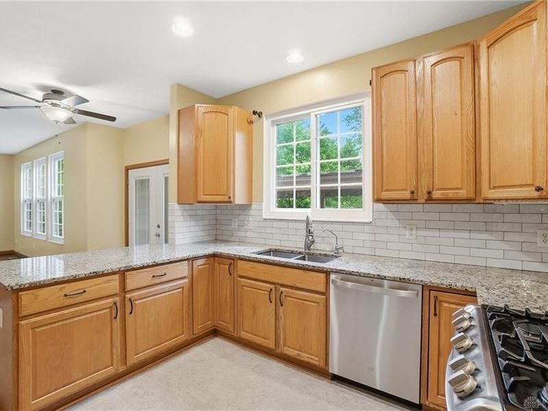 1264 Kables Mill Drive, Sugarcreek Township, OH 45305 Photo 22