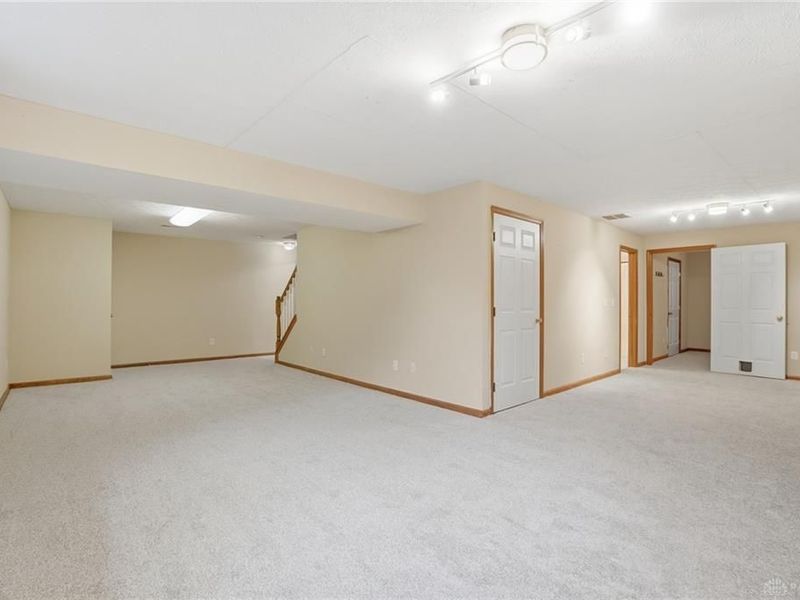 1264 Kables Mill Drive, Sugarcreek Township, OH 45305 Photo 46