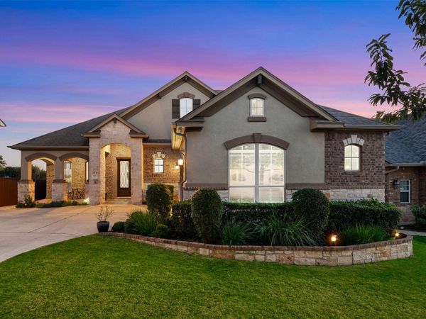 937 Wild Rose DR, Austin, TX 78737