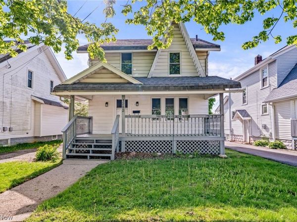 1282 Neptune Avenue , Akron, OH 44301