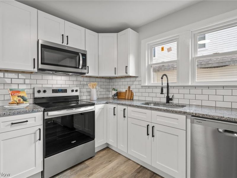 1282 Neptune Avenue, Akron, OH 44301 Photo 23