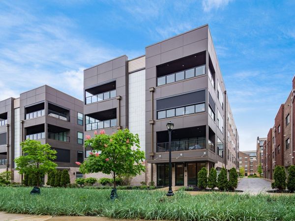 695 Civitas Avenue, Unit D401, Columbus, OH 43215
