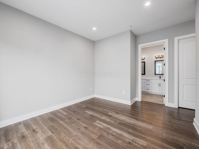 695 Civitas Avenue, Unit D401, Columbus, OH 43215 Photo 31