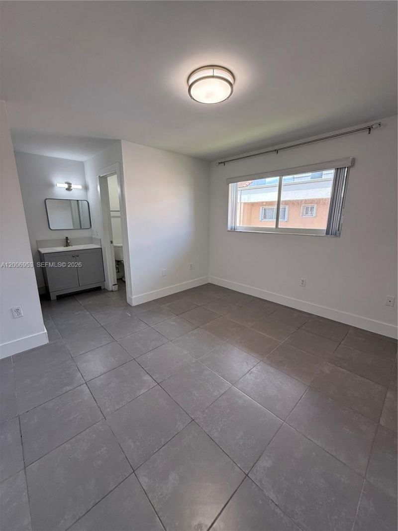 Please Call For Address, Unit 214, Miami, FL 33193 Photo