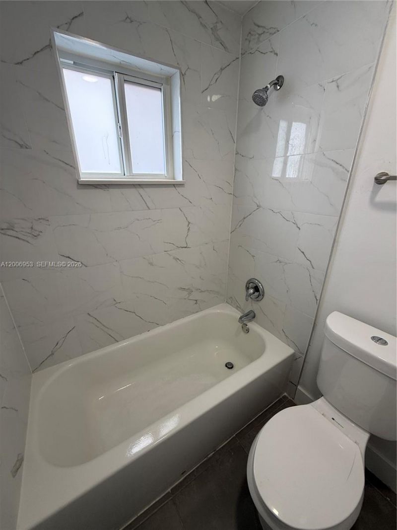Please Call For Address, Unit 214, Miami, FL 33193 Photo