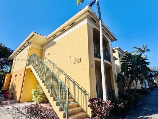 7220 NW 114th Ave , Unit 20916, Doral, FL 33178
