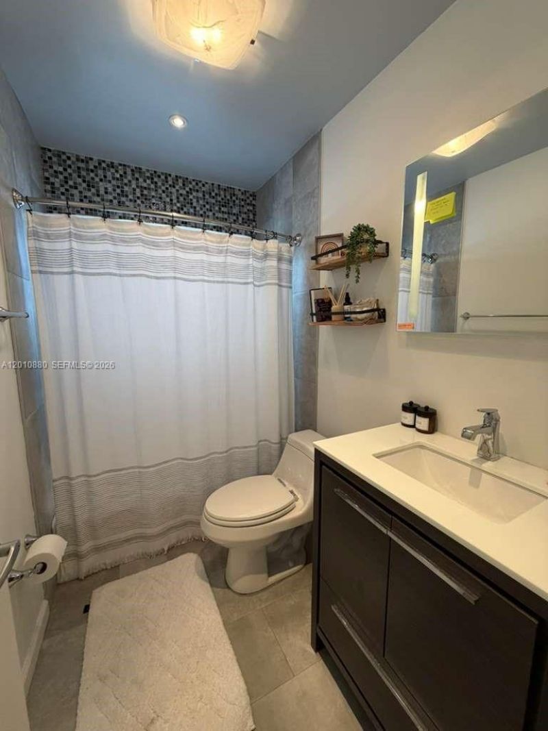 8202 NW 91st Ter , Unit 8202, Tamarac, FL 33321 Photo