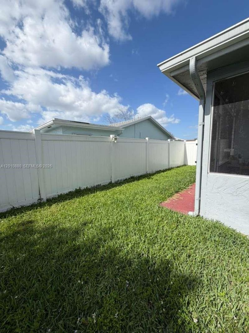 8202 NW 91st Ter , Unit 8202, Tamarac, FL 33321 Photo