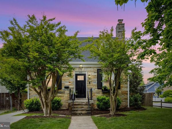 222 E OXFORD AVENUE, ALEXANDRIA, VA 22301
