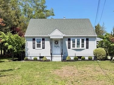 1901 COLUMBUS ROAD, BURLINGTON, NJ 08016