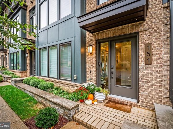 151 WINSOME CIRCLE , BETHESDA, MD 20814