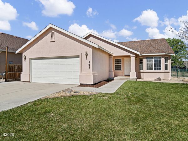 141 Desert Lakes Drive, Fernley, NV 89408