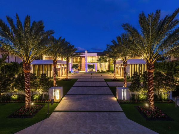 2500 E Maya Palm Drive, Boca Raton, FL 33432