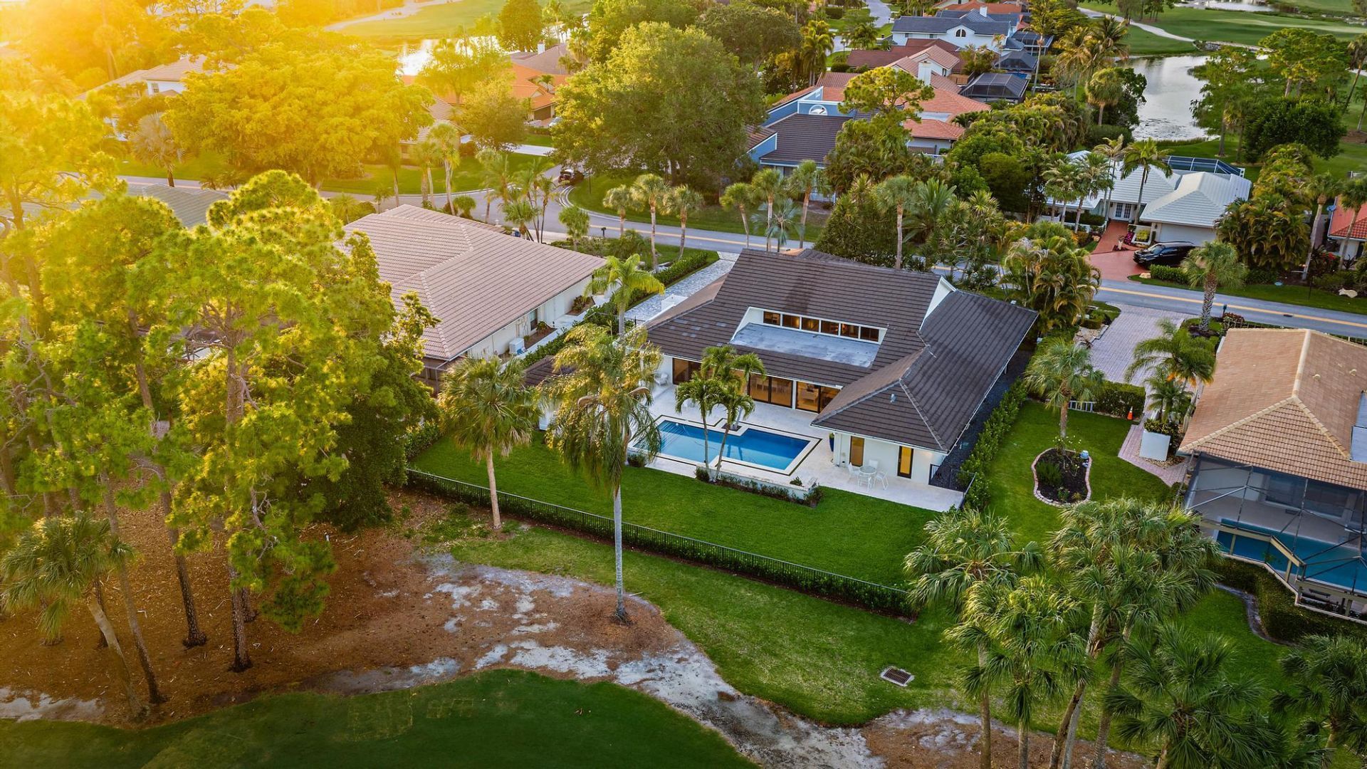 12 Alston Road, Palm Beach Gardens, FL 33418 Photo